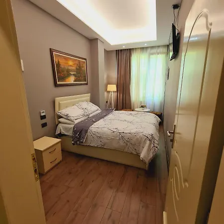 Hotel Driti New Bazaar